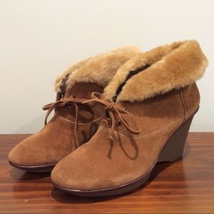 B.Makowsky  Suede Leather Fur Brown Booties 9 Wide